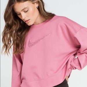 Nike Dri-fit get fit berry sweatshirt